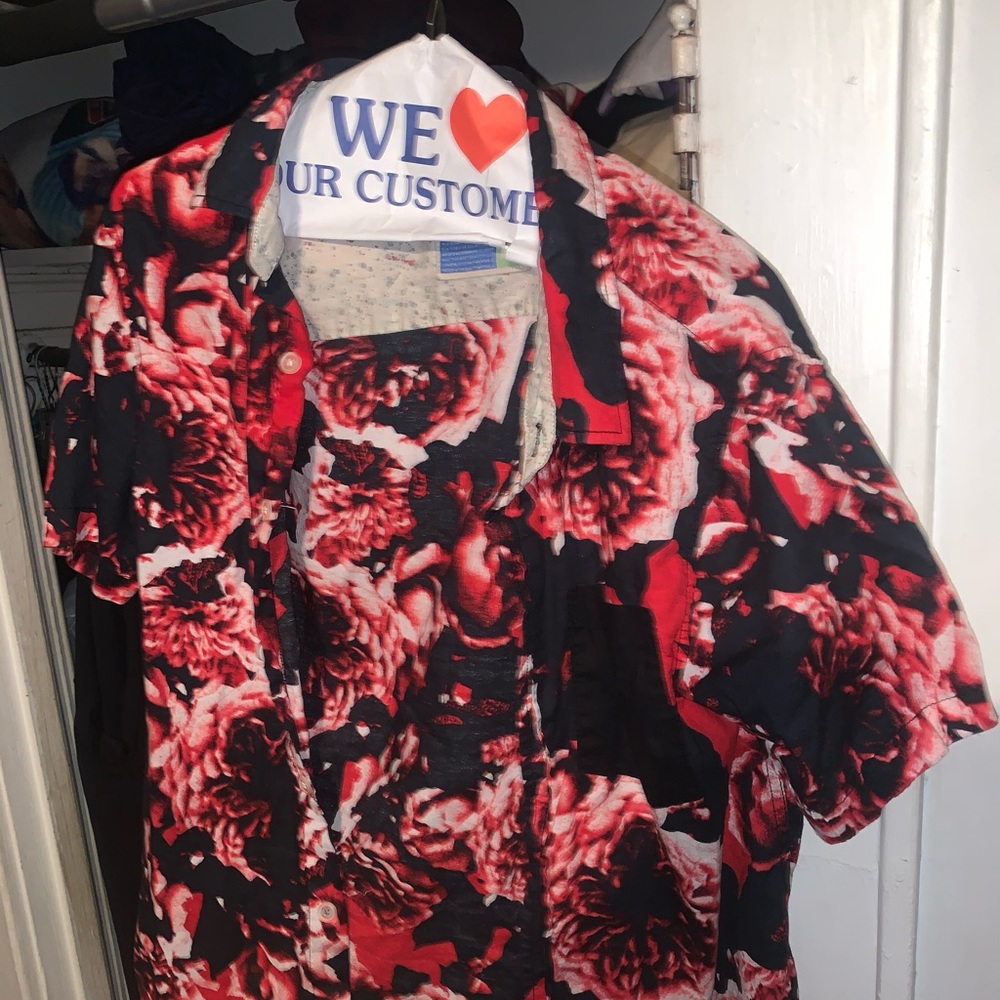 Button up - Picture 2 of 2